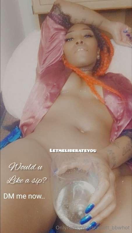 # *@letmeliberateyou loves to make you exploDe💣💣* 

ad her n..