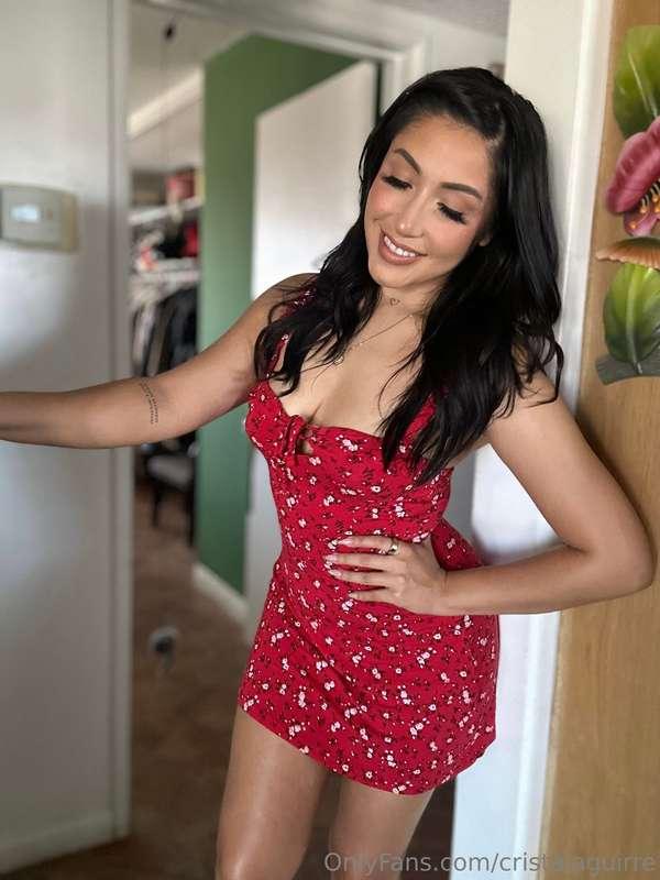 How about this little cute red dress? 🥹😍