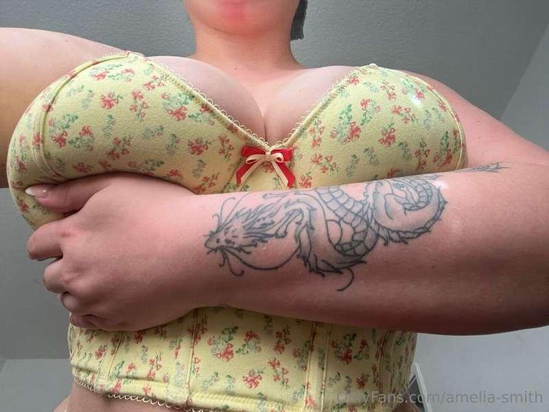 Side effects of seeing my tits may include tightening in the..