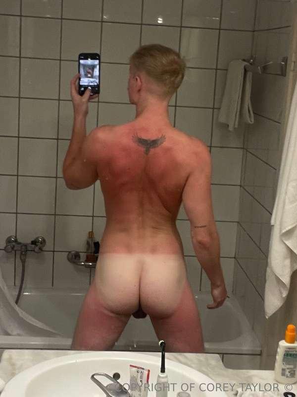 So pink from sunburn :( but not as pink as my hole ;)