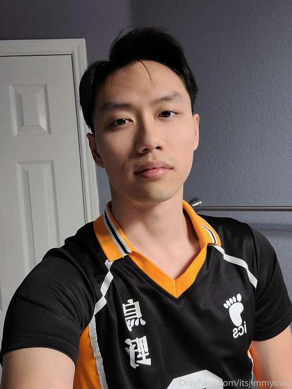 Anyone else dressing up for Halloween? This is my Kageyama c..