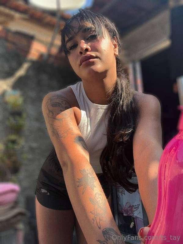 Doing morning runs so that I wont run out of breath in bed 🥵..