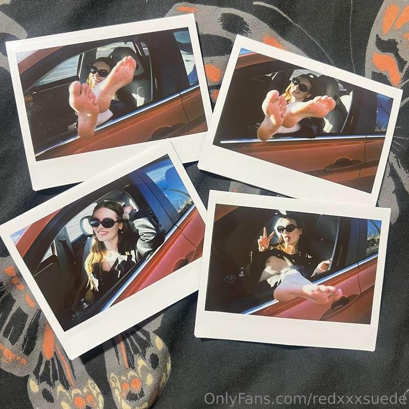 The cutest Polaroids of me & my pretty feet 🦶