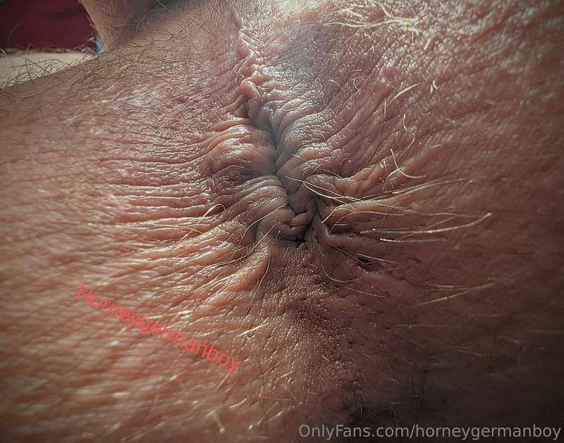 Can you smell my asshole this close? 😋