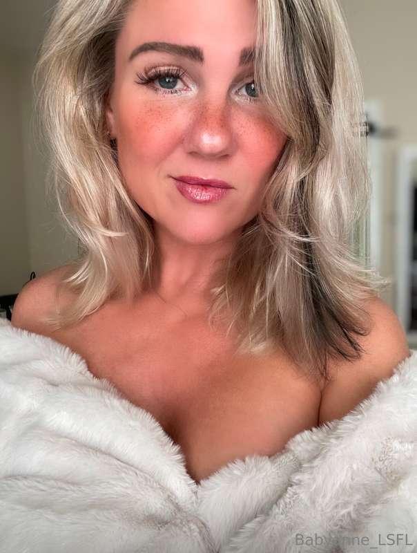 A little hung over? I can fix that😘