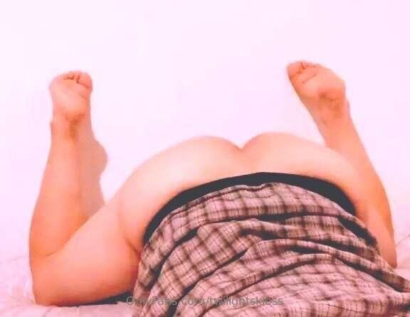 I love having my bussy eaten. How would you start? Would you..