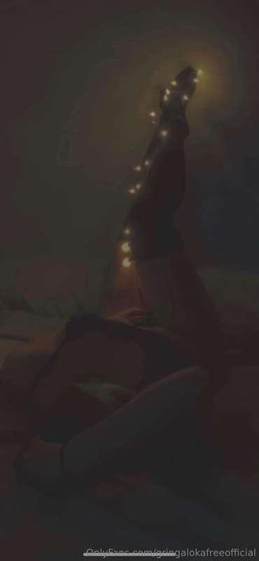 Check out this super curvy 25yr old Milf … 
Free page: @swee..