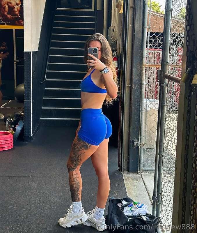 imagew888 main image