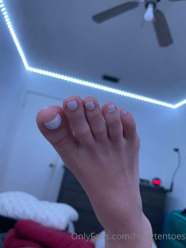 You can really see the spit on my toes after having my feet ..
