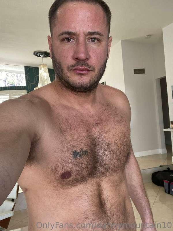 Get down on your knees and start sucking my cock now 😈