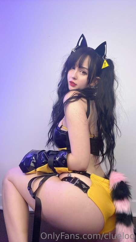 My cosplay may be innocent, but my thoughts are anything but..