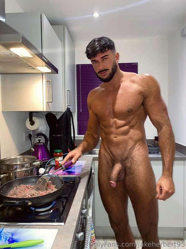 Who would let me cook for them?😏