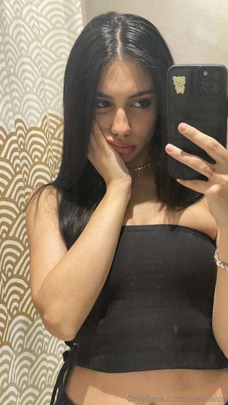 I'm keeping simple 💋💋 For now 👀🍆 you like it? 😋😋