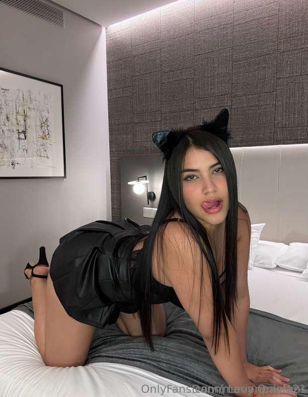 onlyfans.com/mariapaof/trial/… My hottie friend is waiting y..
