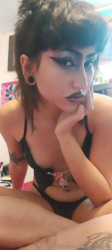 Feeling sooooo frisky today ughh