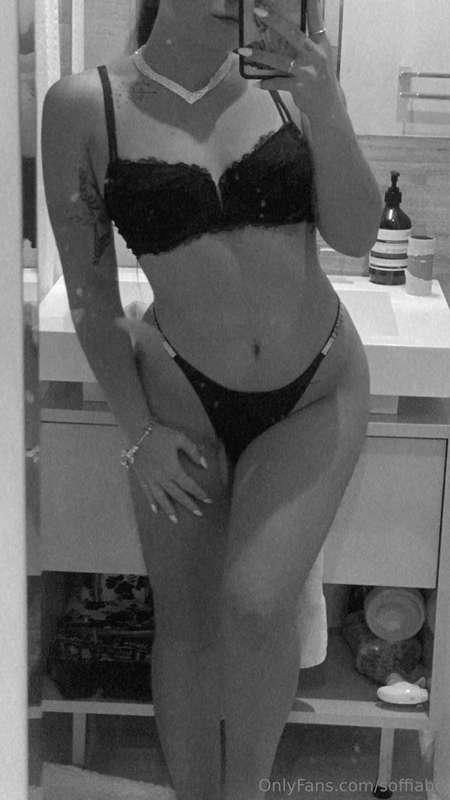 estoy muy ansiosa por los implantes🍒😳 cuántos cc me pongo?🐰🐰