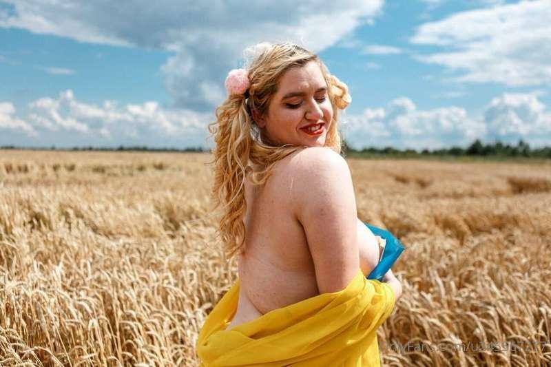 Sexuality is how I get men to notice me, and then I win them..