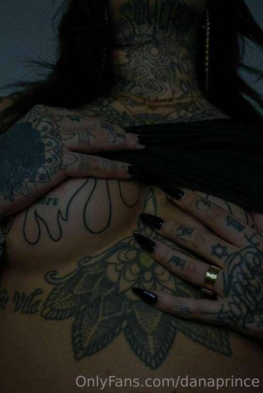 te apetece jugar conmigo? 💞