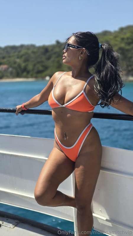 do you like Asian squeezy beauty? ☺️