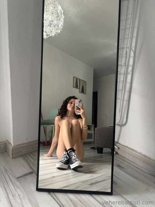 Sì, ho dimenticato i vestiti.No, non mi dispiace affatto! 😜