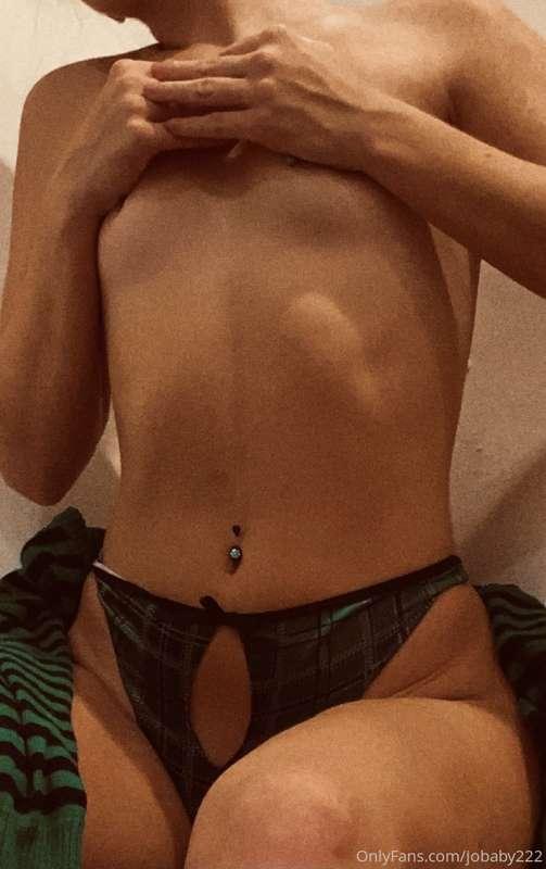 who is online? Hello xo