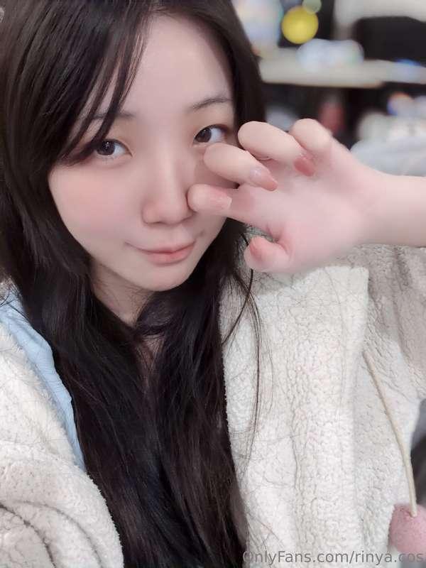 I did my nail myself!!! My first time. What do you think 🥺