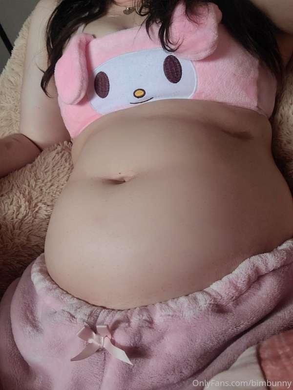 After breakfast and now halfway during lunch.... my top got ..