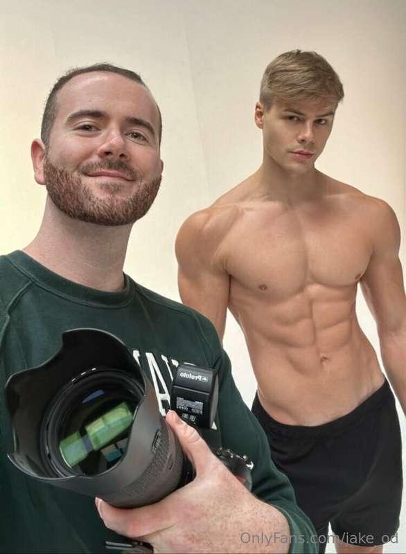 Lil behind the scenes snaps we grabbed yesterday on set with..