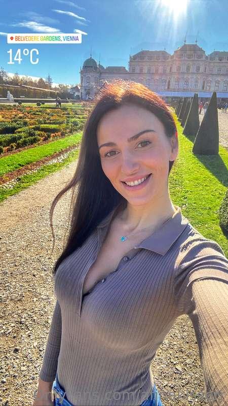 Hi guys😘 I was in Vienna few day, just back and will reply t..