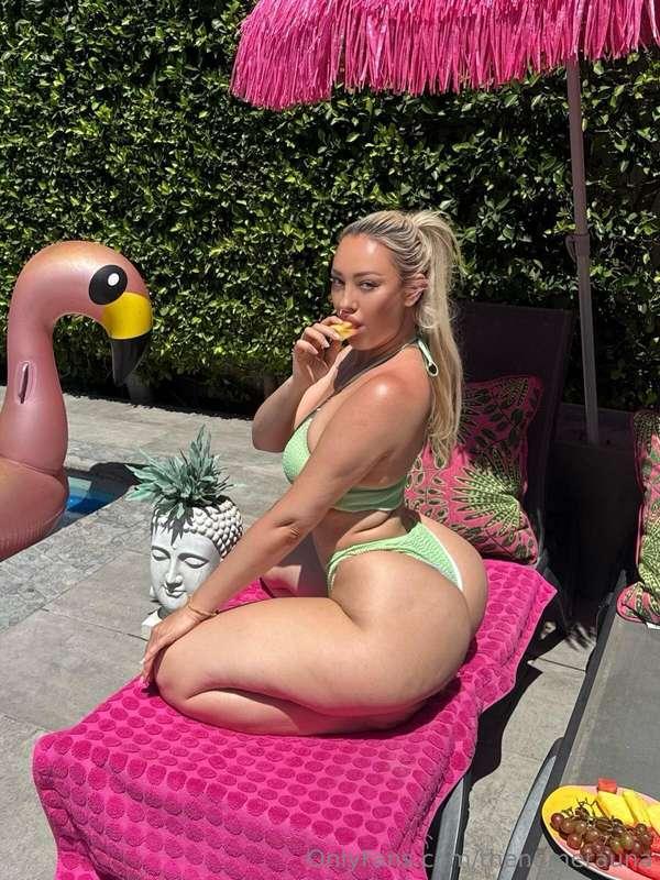 GOING LIVE TMRW NIGHT AT 7PM PST. I hope to see you there 💋