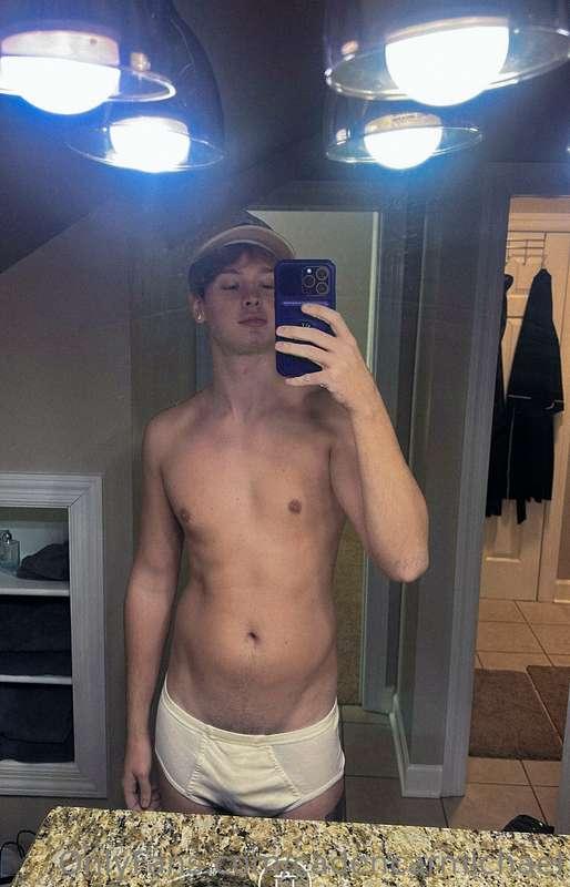 get on your knees and take these off 😈🤤