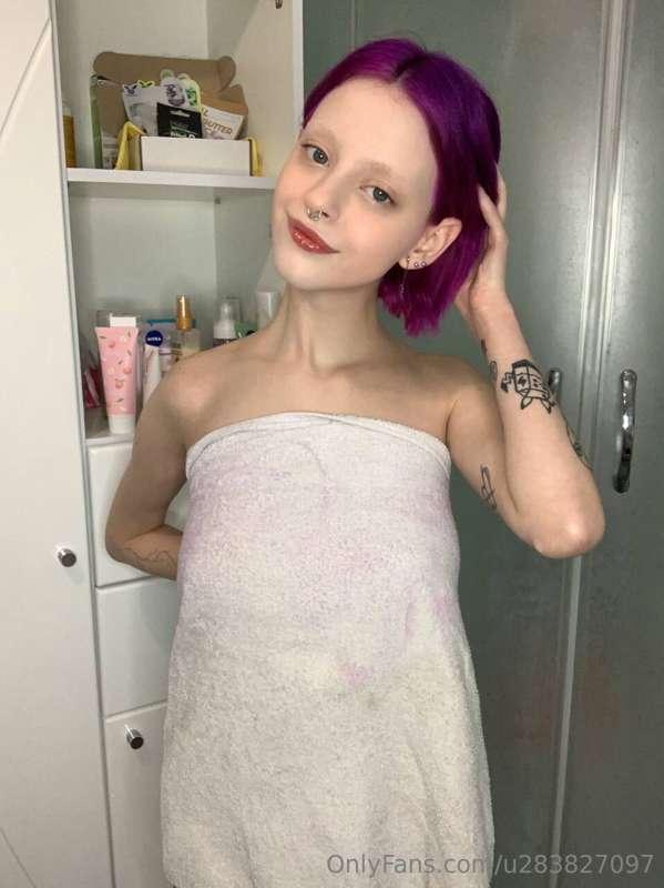 How do you feel about shower sex, 
honey? 💦💦💦