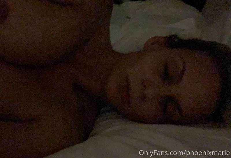 Mystery late night surprise 😜💦 Can’t sleep let me drain you ..
