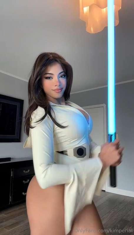 Filming Princess Leia right now! DM me for a custom 😘