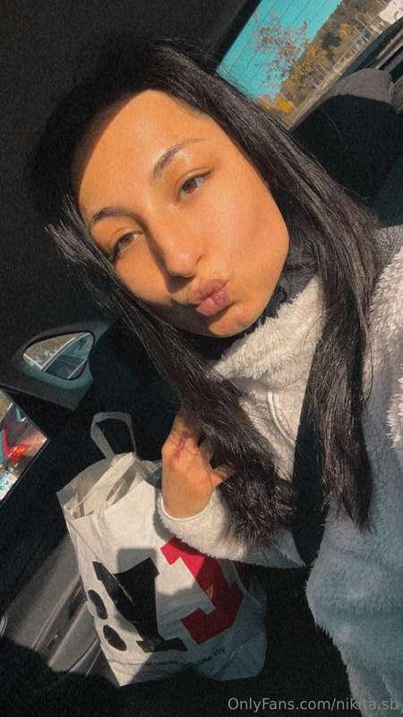 😘