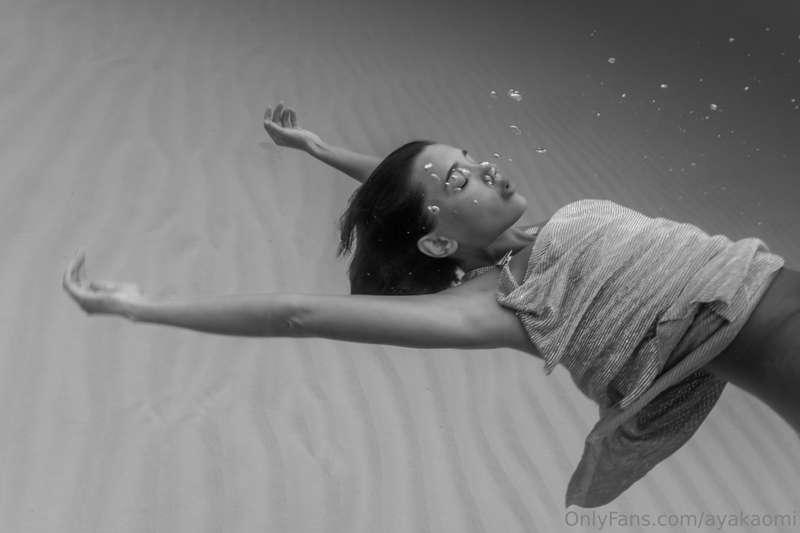 Come with me...