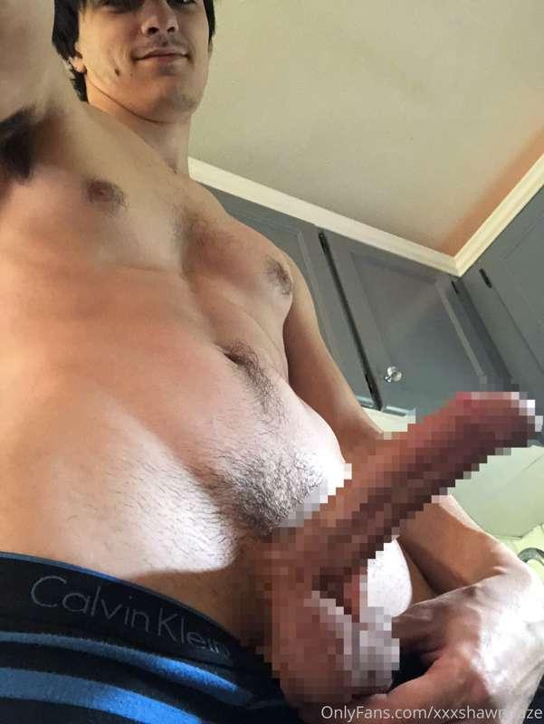 Wanna see them uncensored? Hit me in the DMs 😘