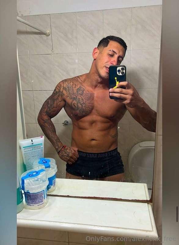 @tonyy32@tonyy32✨ #Seduction #Exclusivity #Confidence  ✨Vide..