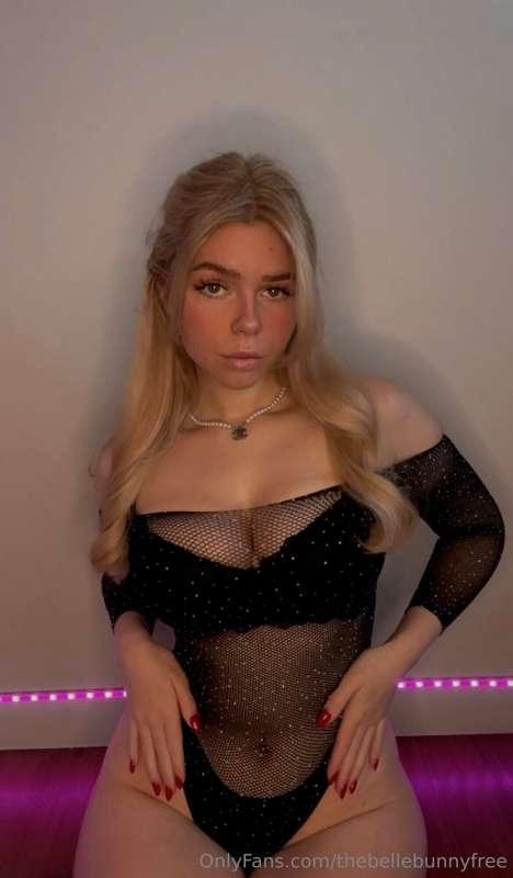 Tits out only on @thebellebunny