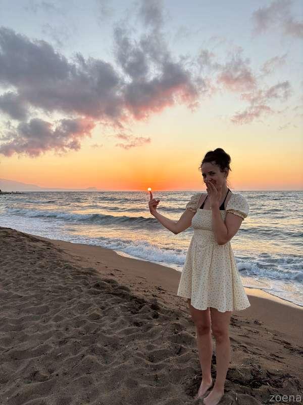 ☝️☀️