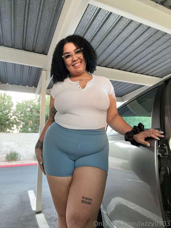 Never wear a bra or panties, need easy access 😜 