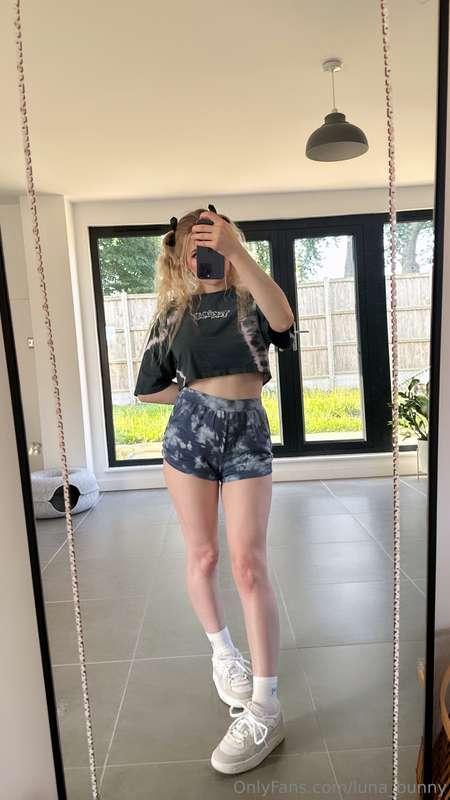 Sooooo what’s your favourite Pokémon? 👀 and can you guess mi..