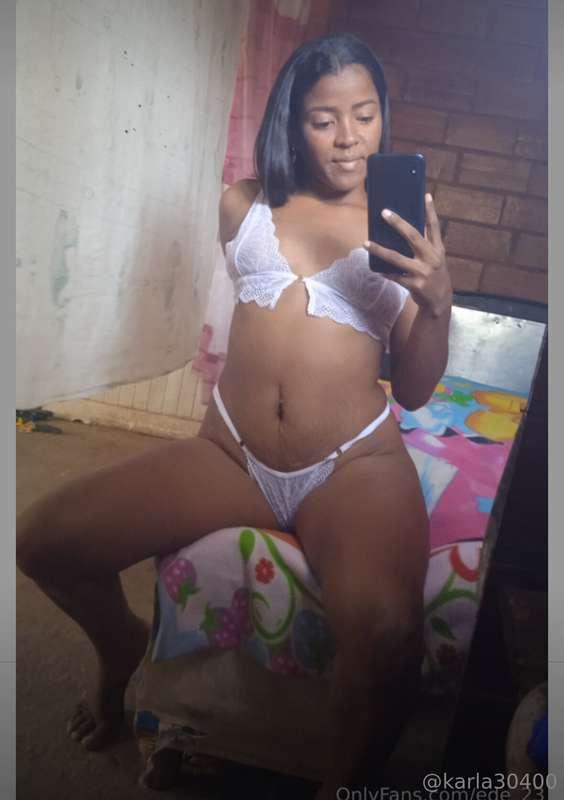 Suscripción GRATUITA🟢 SOLO AHORA👉 @ede_23🔥
Deberías estar aq..