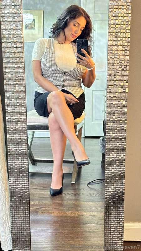 Wolford fishnets 🌚🌘🌗