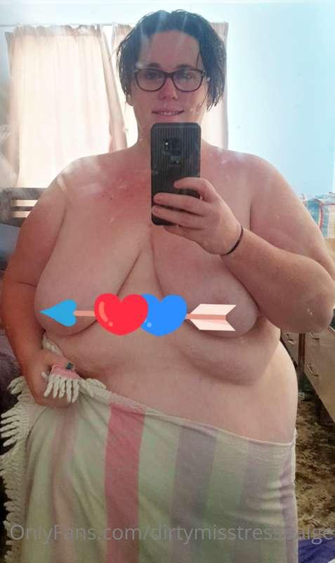 Have a happy titty Tuesday.
This picture and many exclusive ..