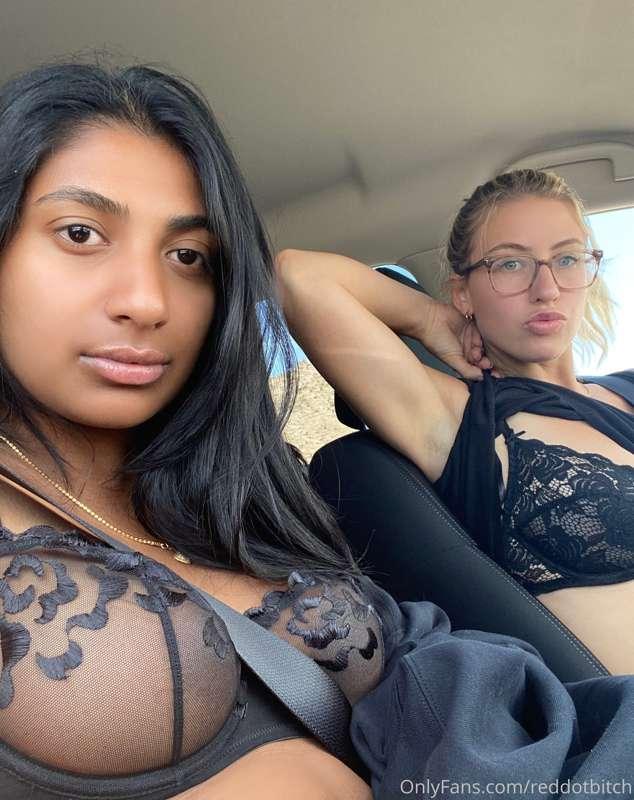 Carpool Cunts 🚗💨 like for us to lose the bras 😜🤪