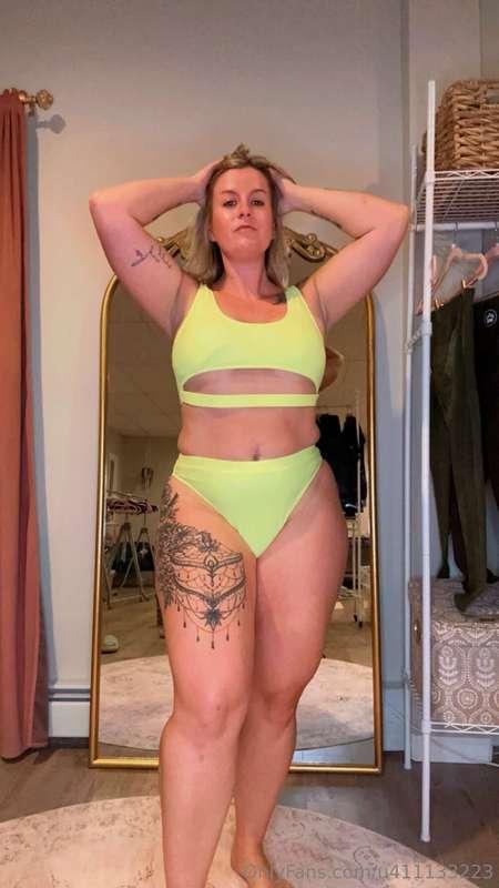 Top or no top? Check your DM's and tell me your thoughts!🔥