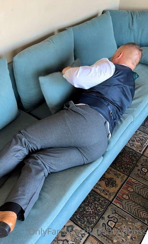 thesuitedboss image #0