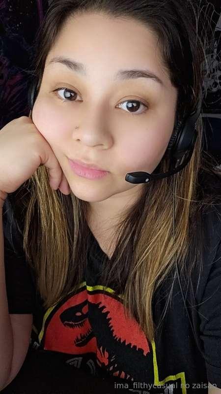 Meetings, emails and coffee — just another Monday☕