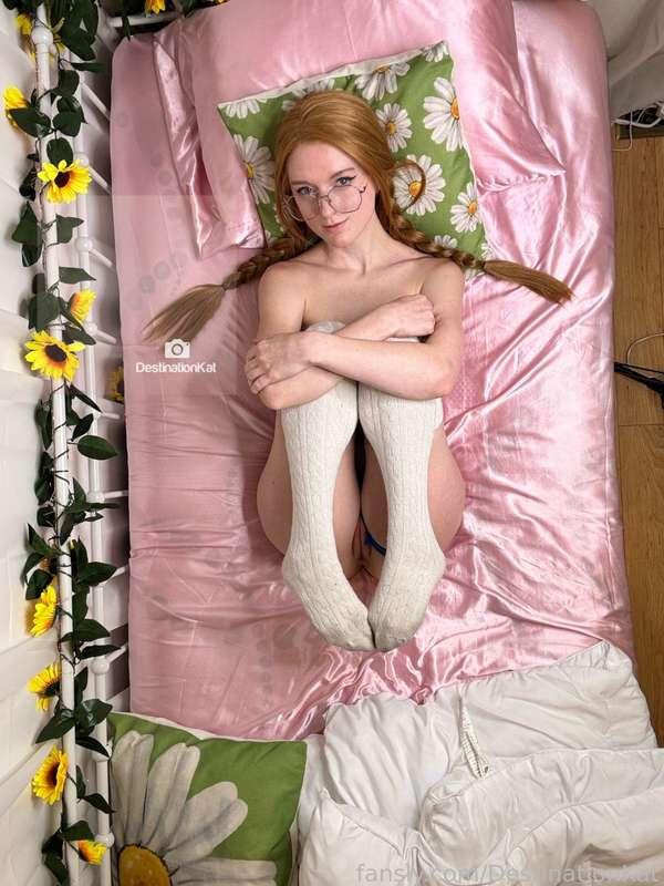 In and out of panties

#fyp #redhead #panties